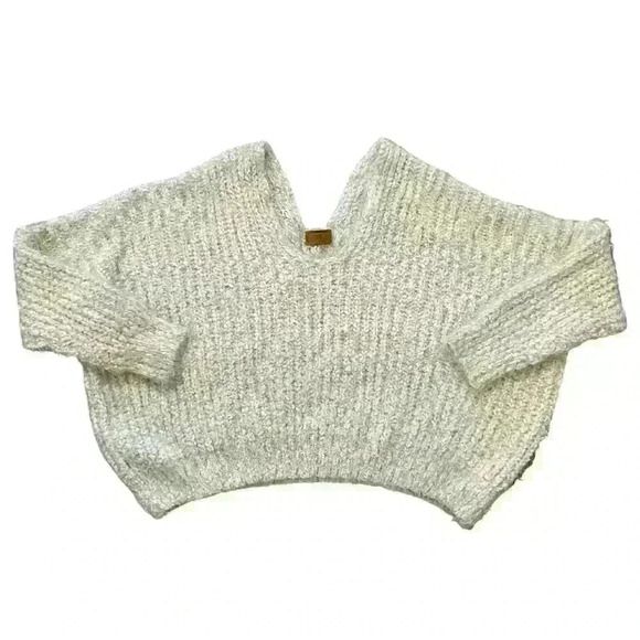 POL Oversized Deep V Neck Sweater Cable Size Medium Cream Boxy Long Sleeve Cozy - Picture 1 of 10